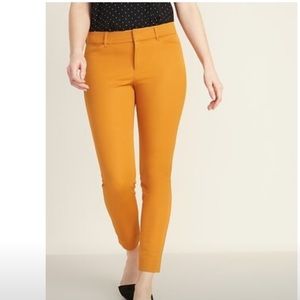 Mid rise pixie ankle pants